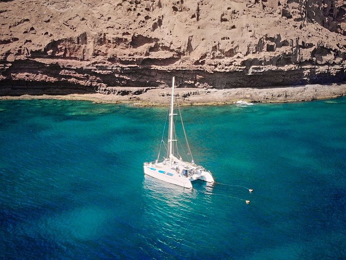 Catamaran Makaira — Sal